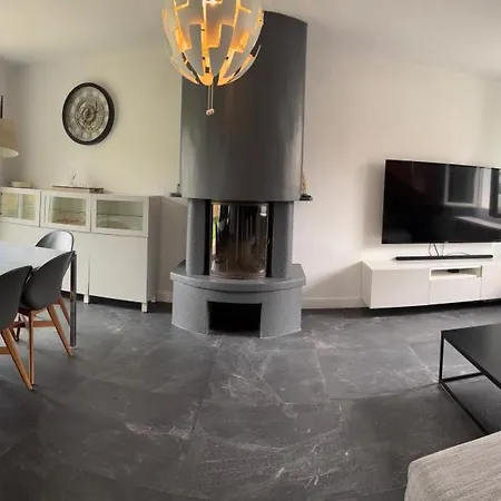 Maison Proche Avec Jacuzzi