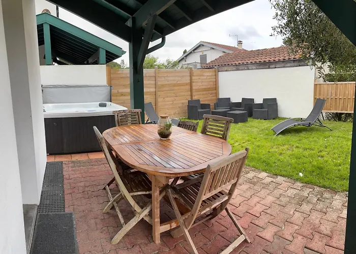 Maison Proche Avec Jacuzzi Ондр