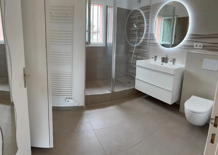 Maison Proche Avec Jacuzzi *